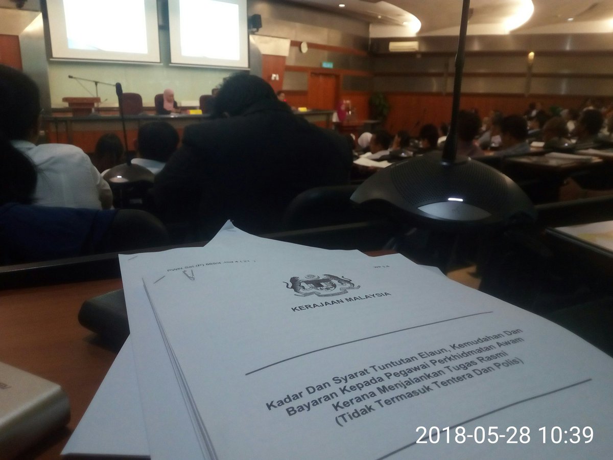 shukrimokhtarr's tweet image. #work #mengantuk