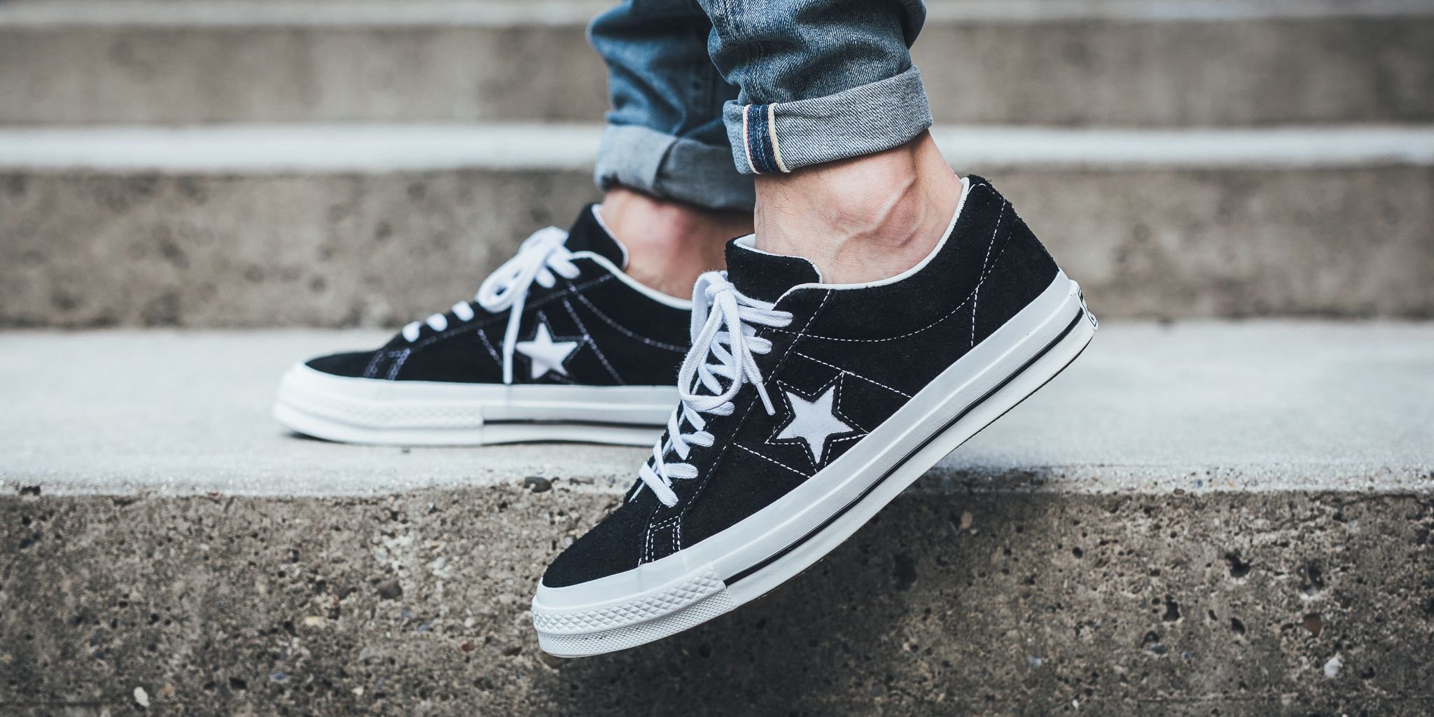 converse one star premium suede low top black