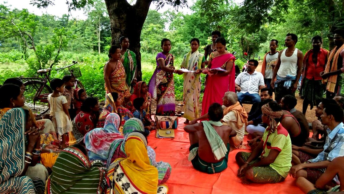 dwsmbpd's tweet photo. #ZSBP #SBMOdisha #SwachhBharat Lop distribution at  Nabara village of Bahuband GP  under Udala block, Mayurbhanj @PRDeptOdisha @paramiyer_ @VRadhaIAS @roopamishra77 @odisha_zsbp @vineetias https://t.co/FIznc6976K