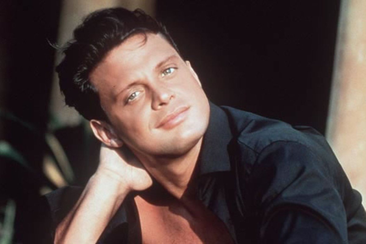 Los hombres mas guapos de los 90's, si yo tambien me arrepiento de no a ver tenido mi juventud en 1990.