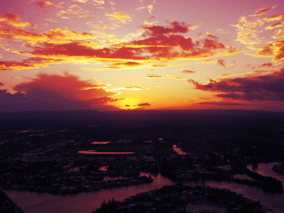 Its_JesLab's tweet image. The Twilight Zone