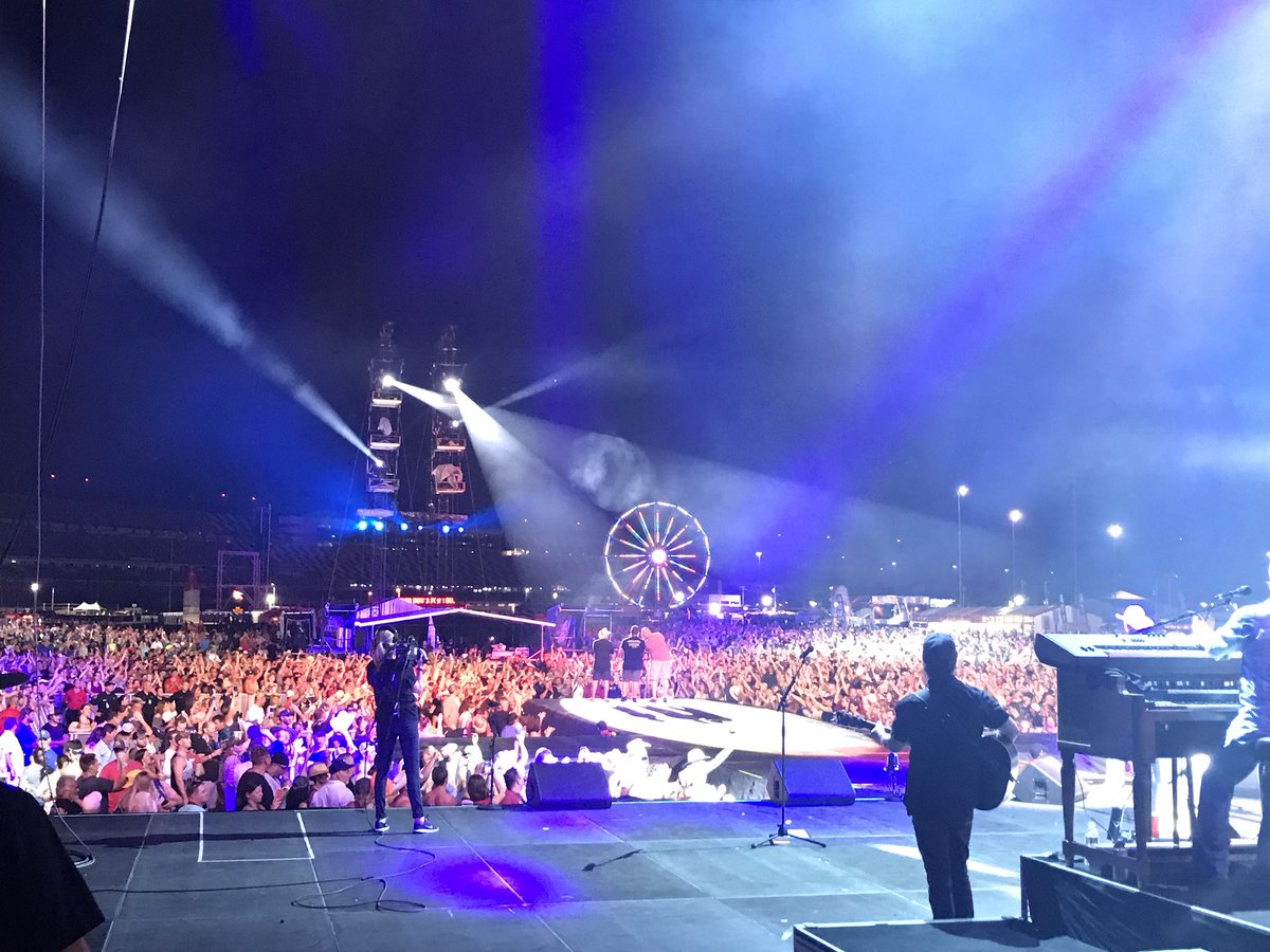 What a way to close out the <a href="/country500/">Country 500</a>