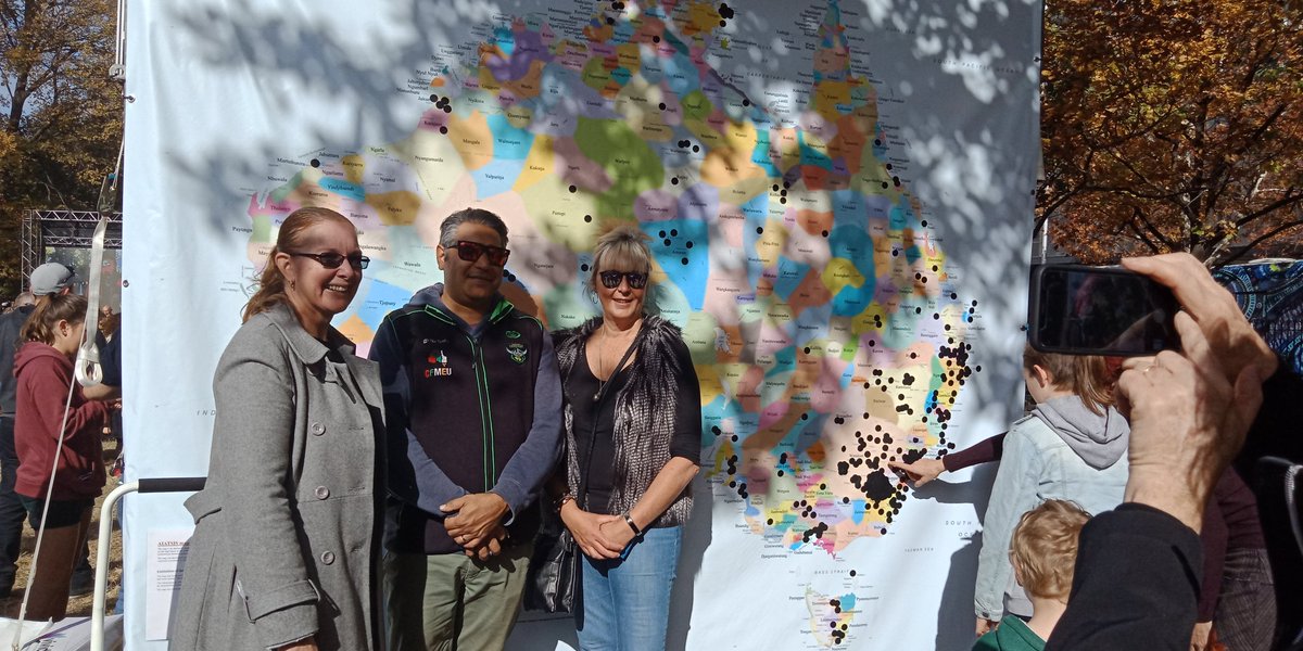 Robyn Forester tweet media