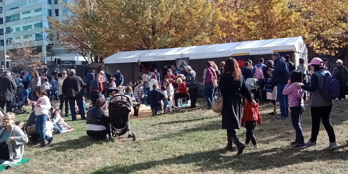 Robyn Forester tweet media