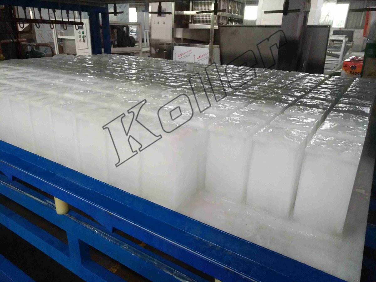 gzkoller's tweet image. #directcooling #iceblockmachine Koller ice block machine, with small ice size about 3kg each one. Can meet a lot of customers' need! Not only small ice, we also have big size like 50kg! 
#aircondition #Africa