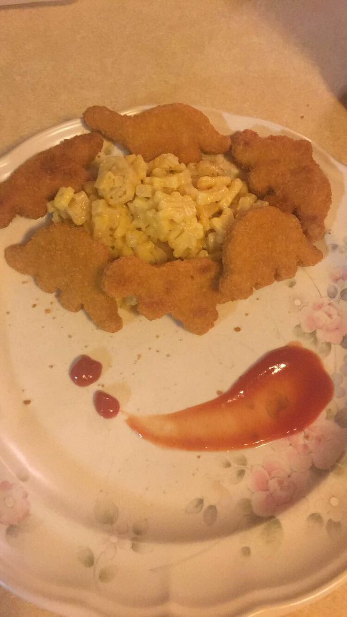 janwei_'s tweet photo. @GordonRamsay rate my dinner please https://t.co/smNZt7csAv