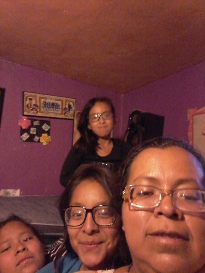 litlekika's tweet photo. @AztecaSiete #EsMiAmigo  #Wasabi   itzelita  vuela en bici Yamile  es muy inteligente  y  lupita  es muy fuerte https://t.co/3XzpNr3Ypi