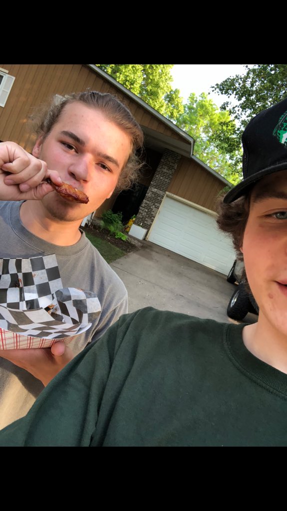 swamprats3's tweet photo. Dom with the kill on Curtis s of Jim killers @StillyNerf https://t.co/b45EEtG3fR