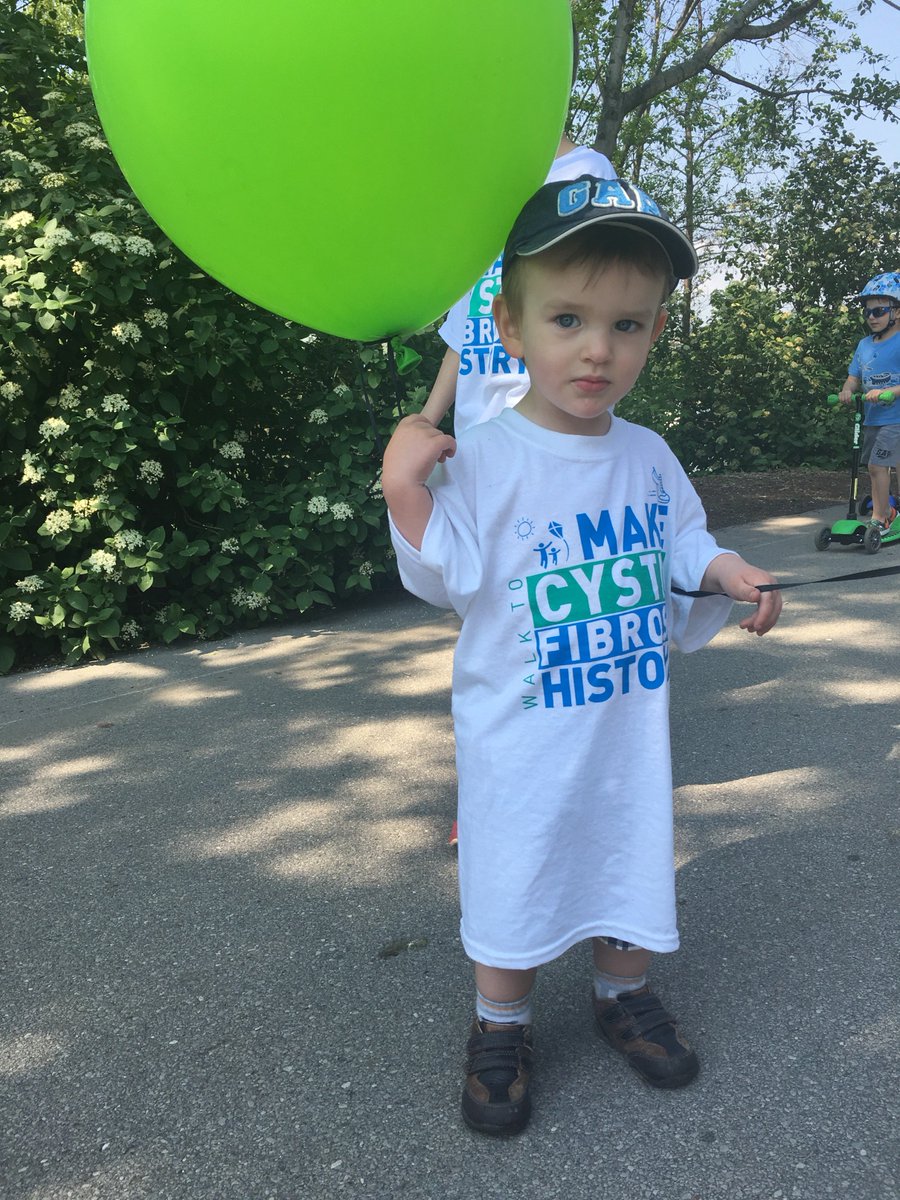 sindyhoule's tweet photo. An amazing time at Cystic Fibrosis Canada’s Walk to Make Cystic Fibrosis History! #CFCanadaWalk https://t.co/W4sik6COJF