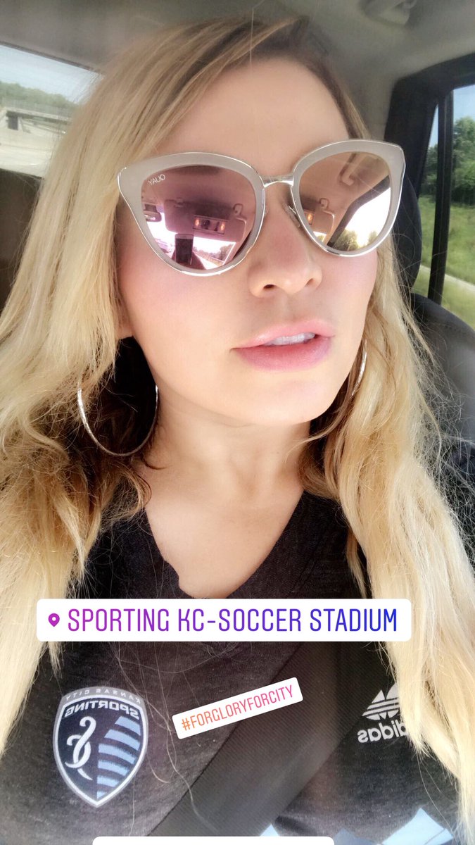 ArelyRo11169716's tweet photo. Today was so ☀️🔥 but with u always @SportingKC @SportingStyle #ForGloryForCity #soccer life #kcsportingfans https://t.co/nf4EMT0eZi