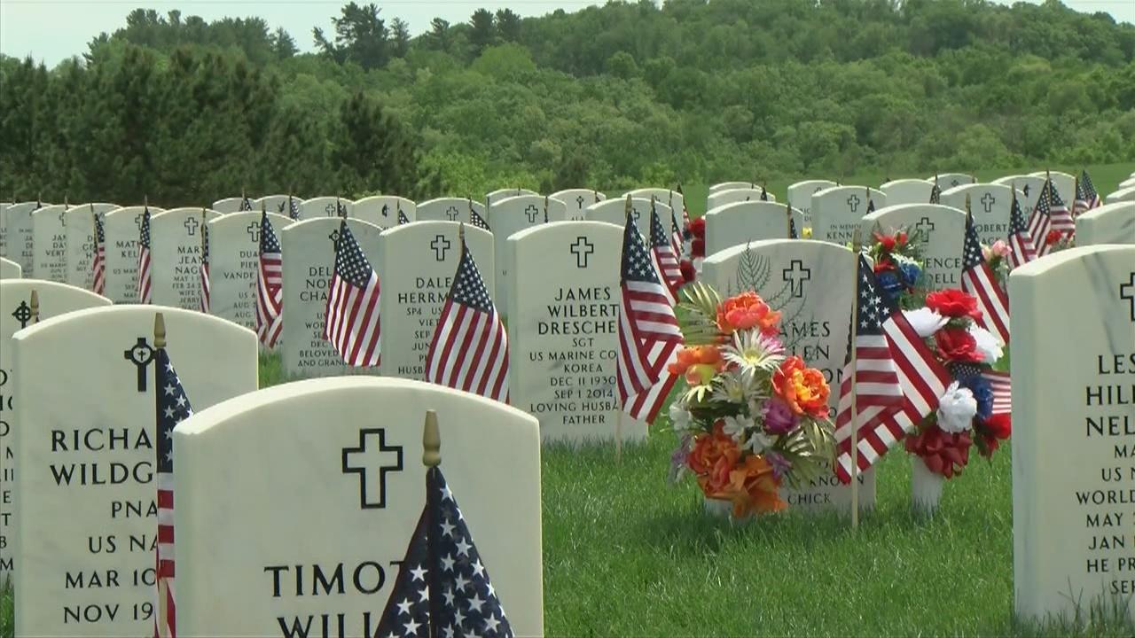 Abc 6 News Kaal Tv On Twitter Parents Of A Fallen Veteran Share Their Story In A Ceremony At The Mn State Veterans Cemetery In Preston Https T Co Ftxu4wkunp Https T Co Uttckbihmo