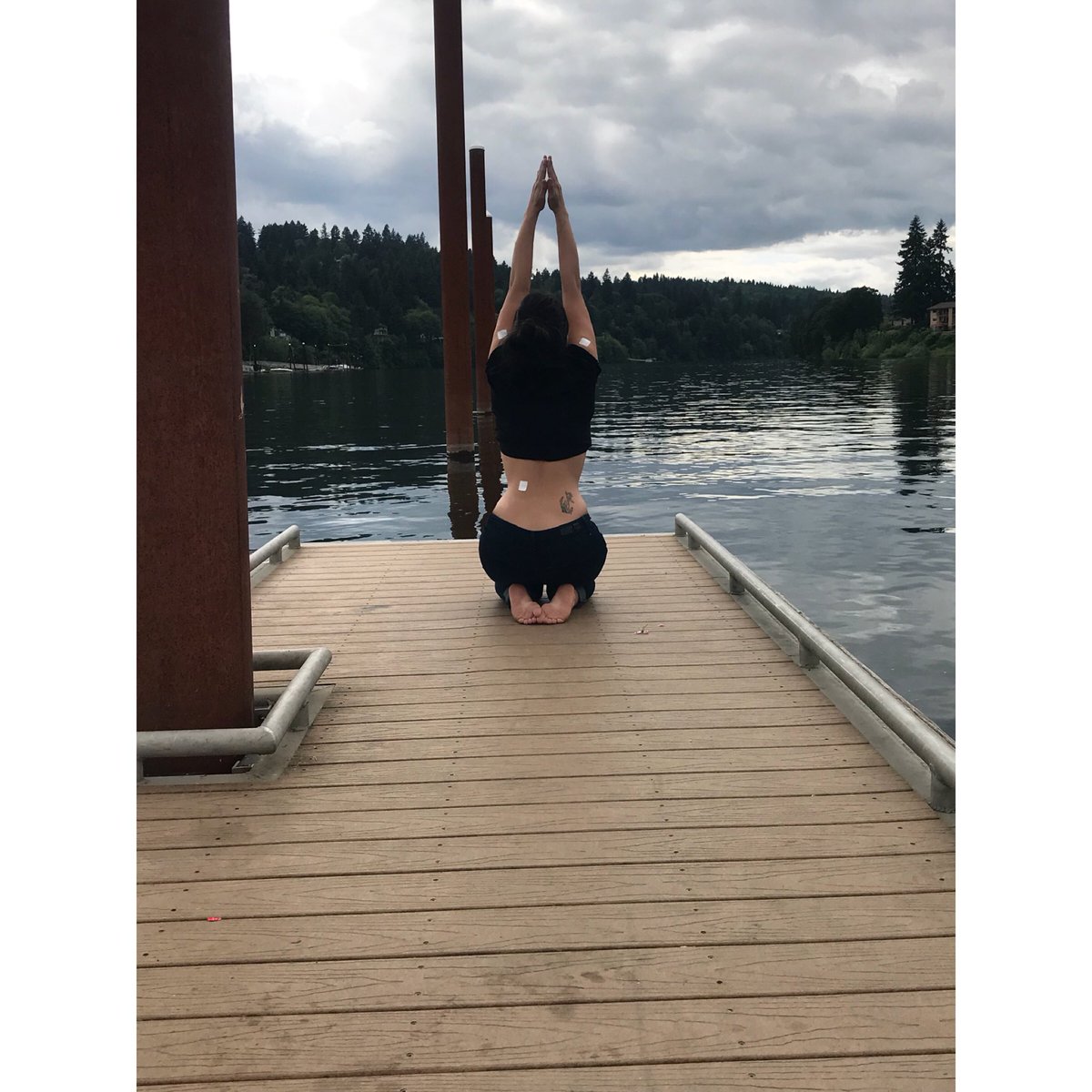 thisismyaunna's tweet image. How do you take your daily vitamins?? 🤷🏻‍♀️ I’ve kind of been loving these @patchmd daily vitamin patches! So many different options to choose from and perfect for my busy life! Thanks @patchmd!🧘🏻‍♀️👑✨🌈🦄💕#Ad #PatchMD  #Multivitamin #VitaminPatch #Yoga #Complimentary