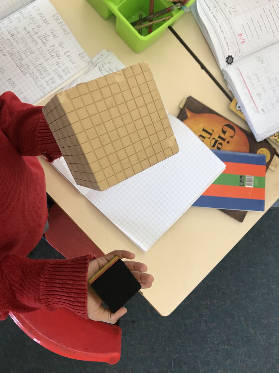 Investigating hefting with my 2s ✨ #acuedu_p