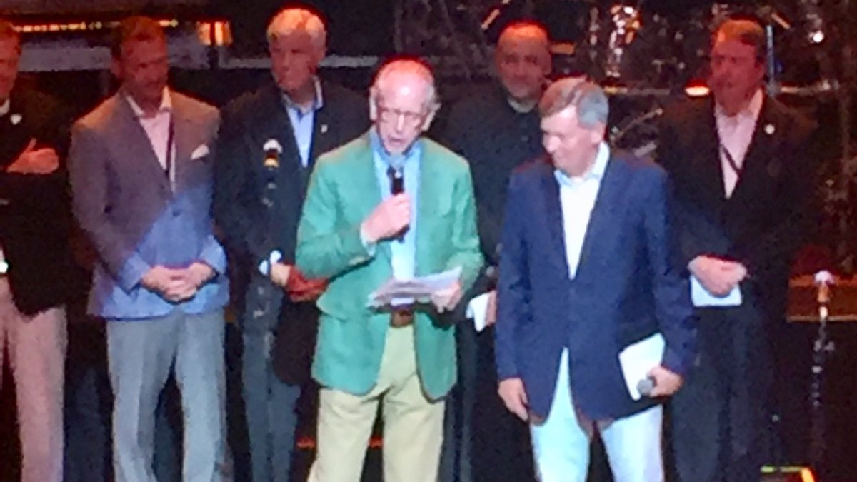 BenSuttonISP's tweet image. If you’re gonna be inducted into @NFFNetwork Leadership HOF, doesn’t get better than to have @OleMissFB &amp;amp; @NFL @Saints Hall of Famer #ArchieManning do the honors, topped off by @chicagotheband playing the hits! #humbled @PeytonsDad @ElisToo #hottytoddy #godeacs🎩 @TabernacleATL