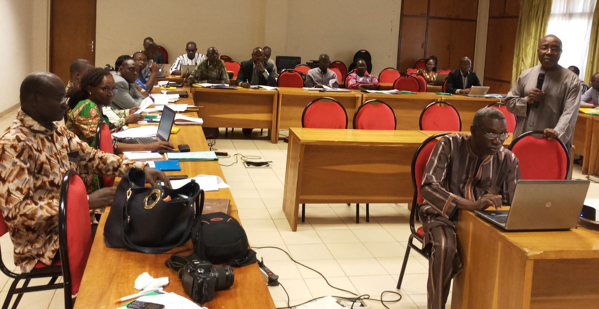 CILSSinfos's tweet photo. 3 jours durant nous parlerons des domaines d'intervention, programmes et projets, services rendus aux pays du #cilss avec les membres statutaires du #CONACILSS venus de différents ministères https://t.co/Xu0NycyGc3