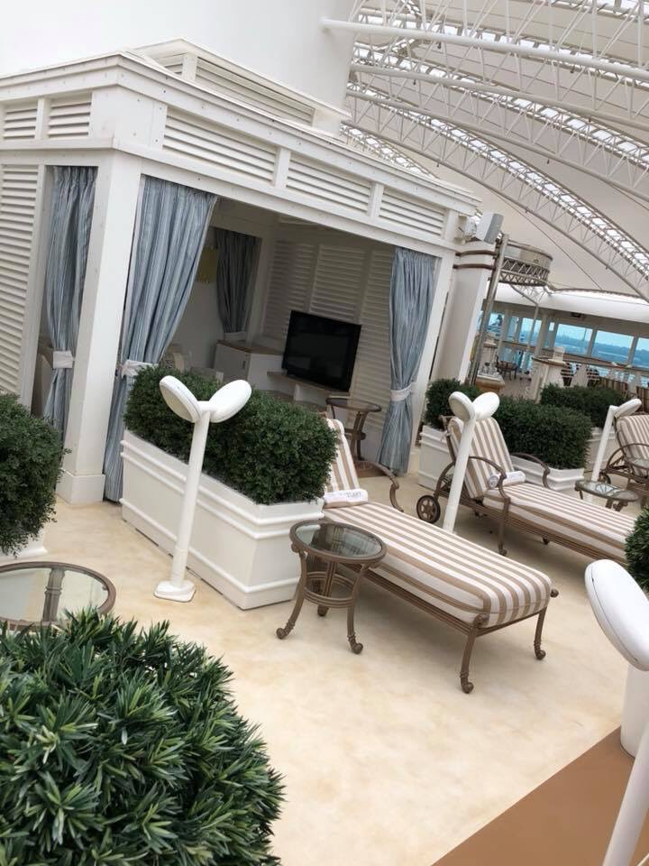 adamodell's tweet photo. #drinksonschofe @Schofe these cabanas are wicked! @PrincessCruises , hereโs to a drink with Phil, would just be โWicked!โ ๐๐ฟ๐ฌ๐ง https://t.co/a0IWyEryWS