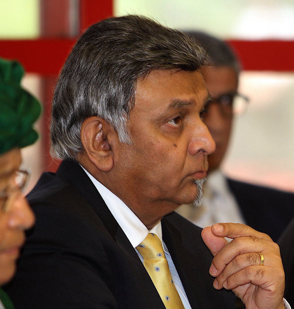 ECA_OFFICIAL's tweet photo. @_AfricanUnion rep to @UNGeneva, Ajay Kumar Brandeodor : AUC is taking lead in implementing policies for safe, orderly &amp; regular migration in Africa. 2gether with IOM &amp; ECA we developed a #CommonAfricanPosition on the #GlobalCompact on Migration #HLPM4Africa @UNmigration @ILOAfr https://t.co/wolz6DwUqn