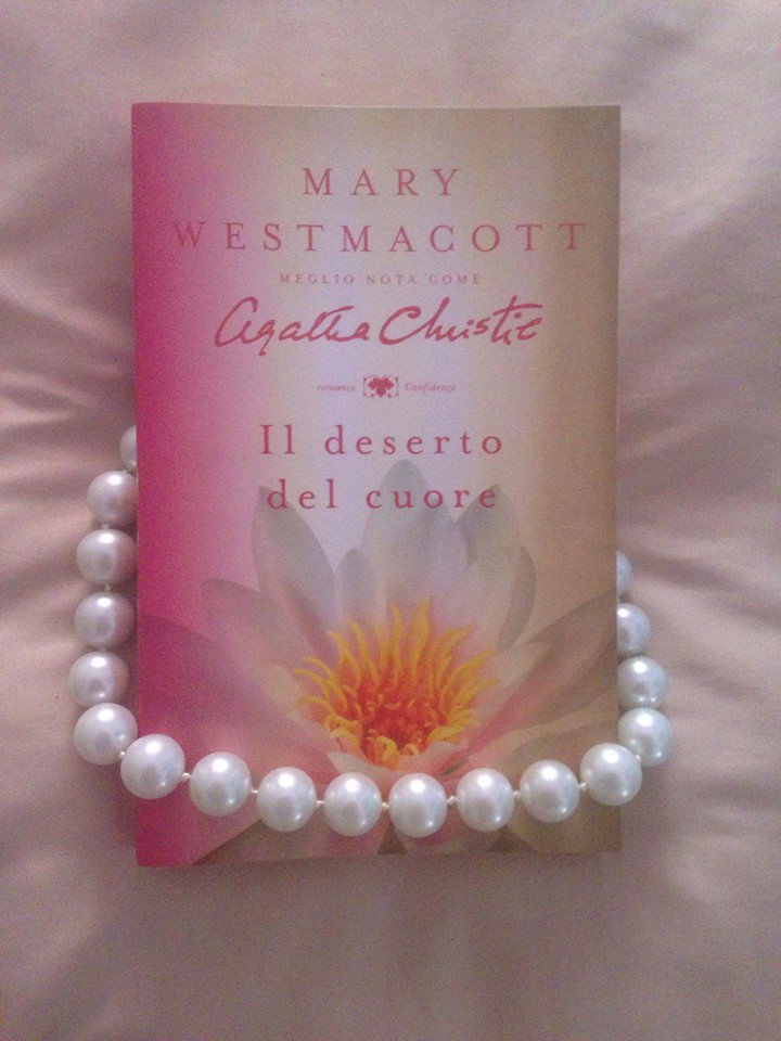LeggendoLibri's tweet photo. #VogliamoLeggere e ritrovarci in un deserto letterario o nel silenzio che evoca lo scorrere delle pagine. Oggi siamo un po' da @Dada__Who e un po' nei dintorni di Bagdad con un libro della Christie che non conoscevo #BlogNotesMaggio per @maggiodeilibri https://t.co/CEIZCJQ5Wc https://t.co/rr59ru9kVO