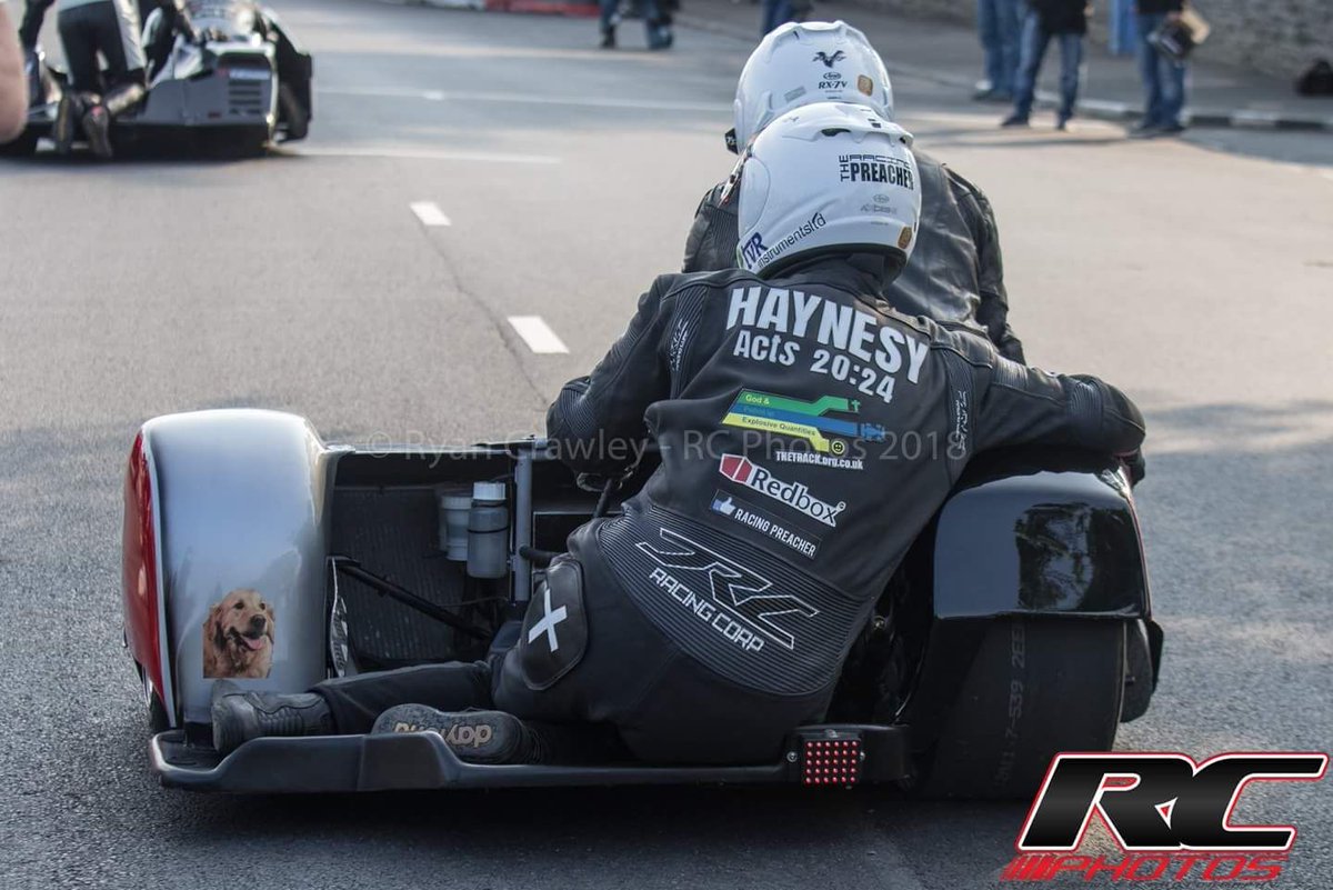 Looking forward to this tonight. Thanks to <a href="/RCphotosIOM/">Ryan Crawley</a> @RedboxSignmakrs #drcleathers <a href="/SU_TheTrack/">The Track</a> <a href="/LandlockedBrew/">Landlocked Brewery</a> <a href="/TVRInsturments/">Tony Robinson</a>