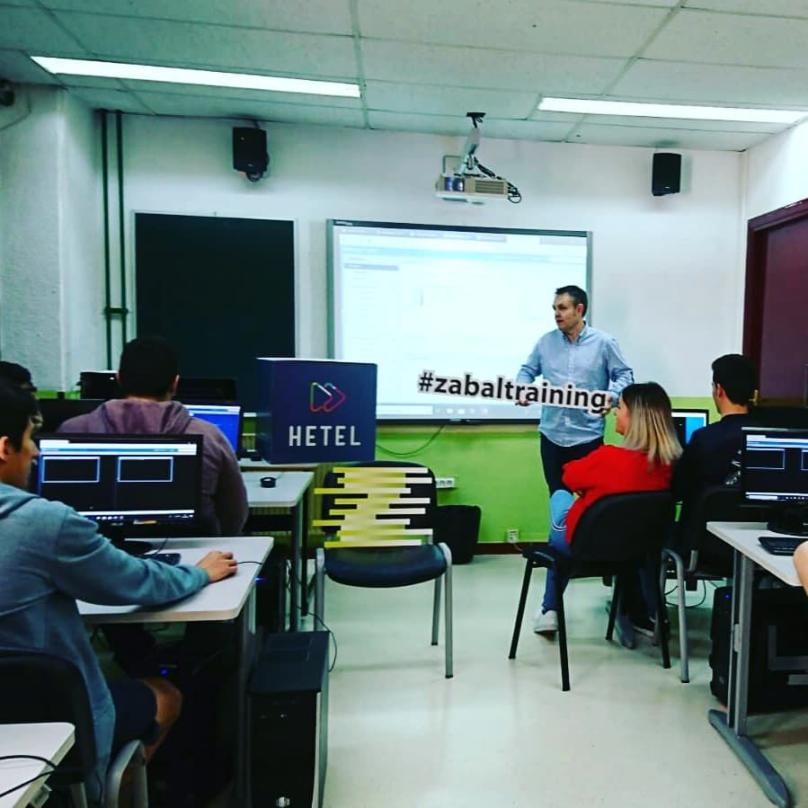 jricoalonso's tweet image. #testingprogram #vmwareesxi @VMwareEdu #zabaltraining #vmware 8 #serverwindows #concurrent  in #administraciondesistemas @CZabalburu #teamwork @AEGIkastetxea @centrosanluis @HETELFP #zabalasir #virtualserver #virtualmachine #ASIR #ciberseguridad #industria40 @tknika