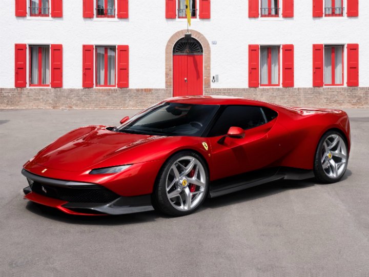 Zigwheels's tweet photo. Looks like someone's taken the best bits from different @Ferrari cars and moulded them to create the one-off #Ferrari #SP38. Makes public debut at the 2018 Concorso d'Eleganza Villa d'Este. Details - https://t.co/avtpzejAbd
#FerrariSP38 #Ferrari488GTB https://t.co/SG0ZB6GuP5