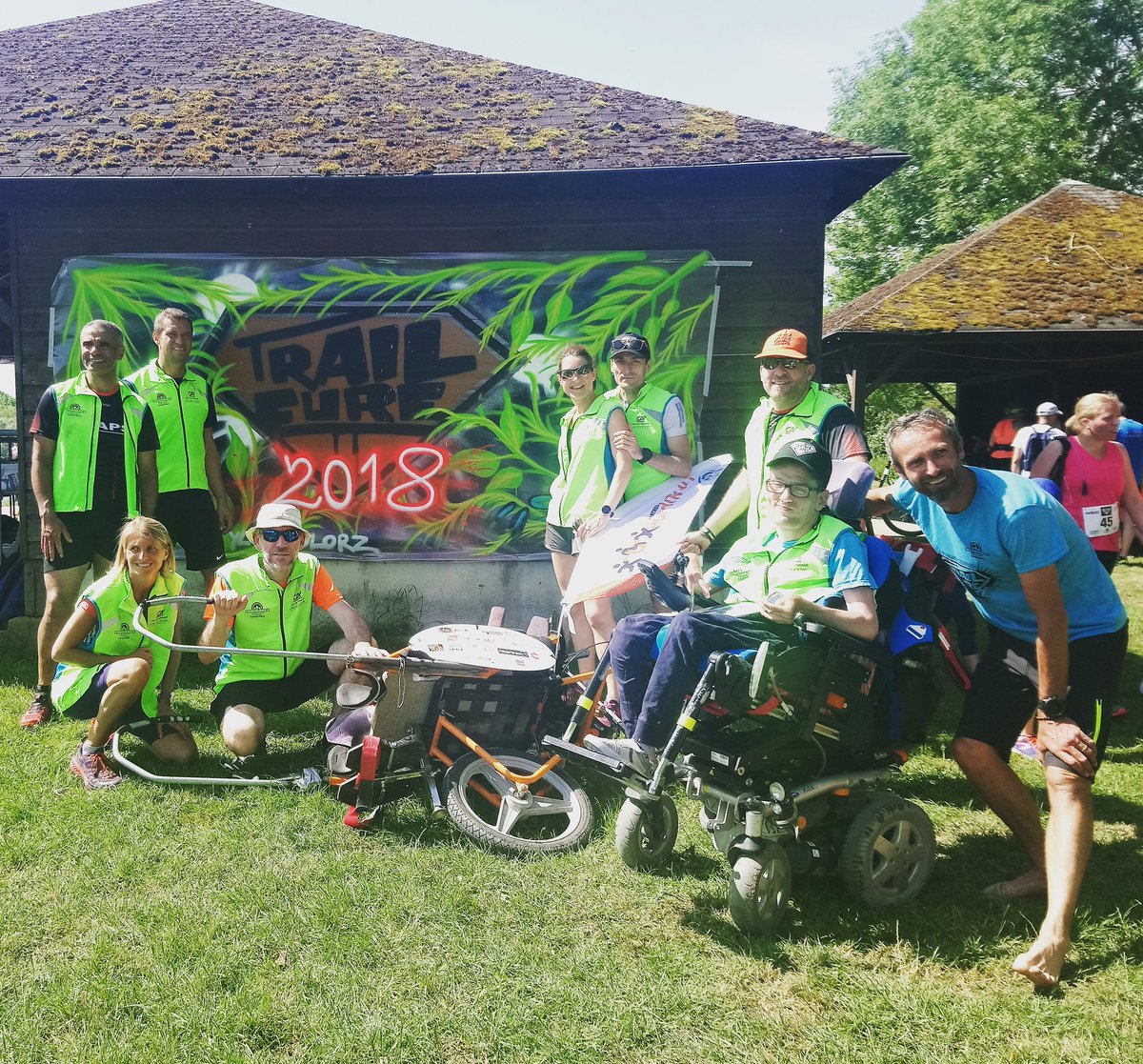 CChartresHandiRun tweet media