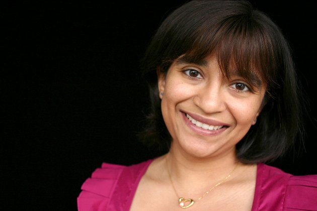 tepoumuramura's tweet photo. 'It's a great time to be a writer in NZ': @NaliniSingh on NZ writers you should check out, the real reason we read romance, and the kindness of her writing community:  https://t.co/1mqV2yKm4d #readNZ @NZRomance https://t.co/JhISQD7CuD