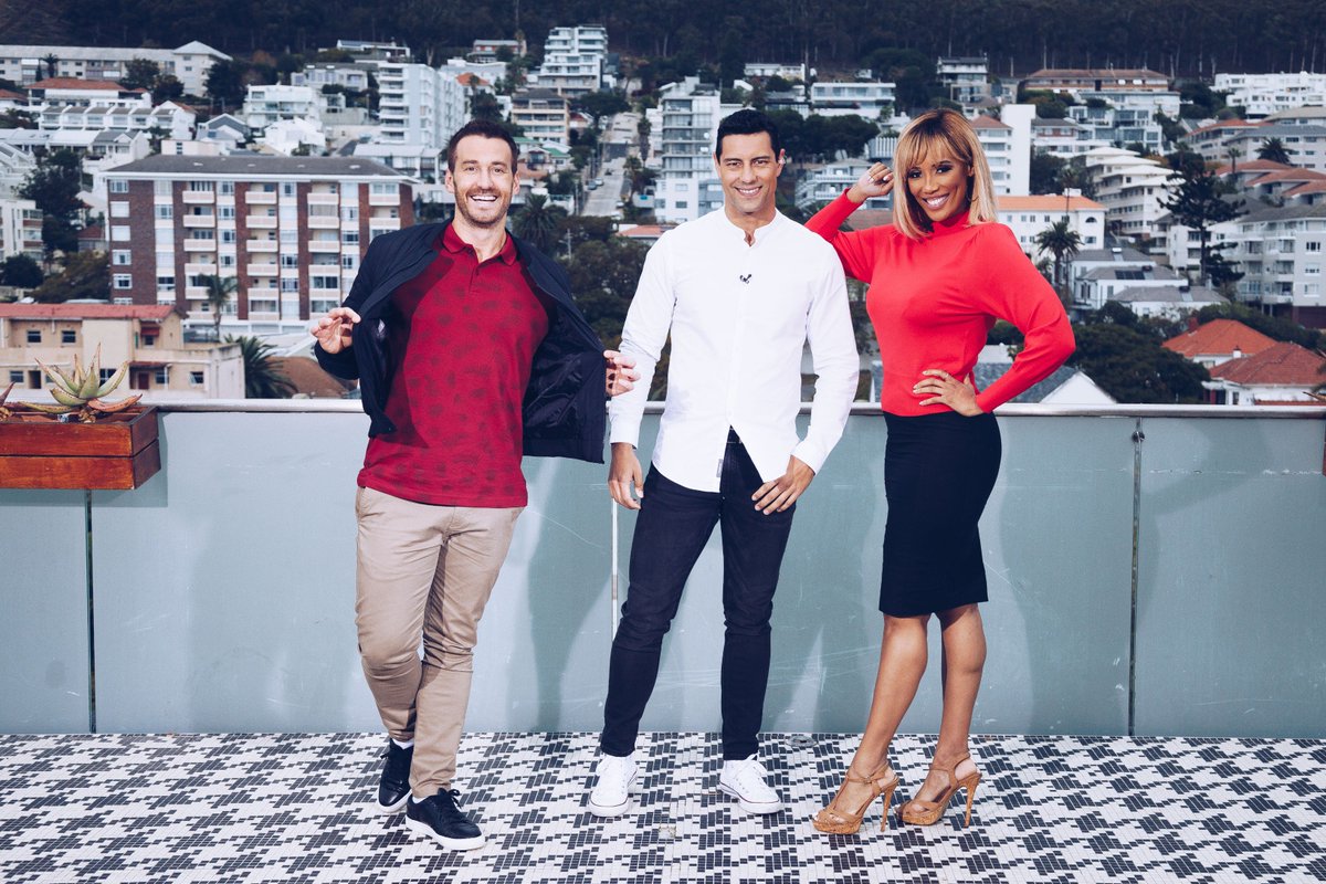 expressoshow's tweet photo. Power red - the perfect way to add that pop of colour to your winter wardrobe😍 Shop these must-have @WOOLWORTHS_SA looks in-store or online today: https://t.co/2i6IDsdRlr #todaywithwoolies #ExpressoShow https://t.co/qbjLuJzdOo