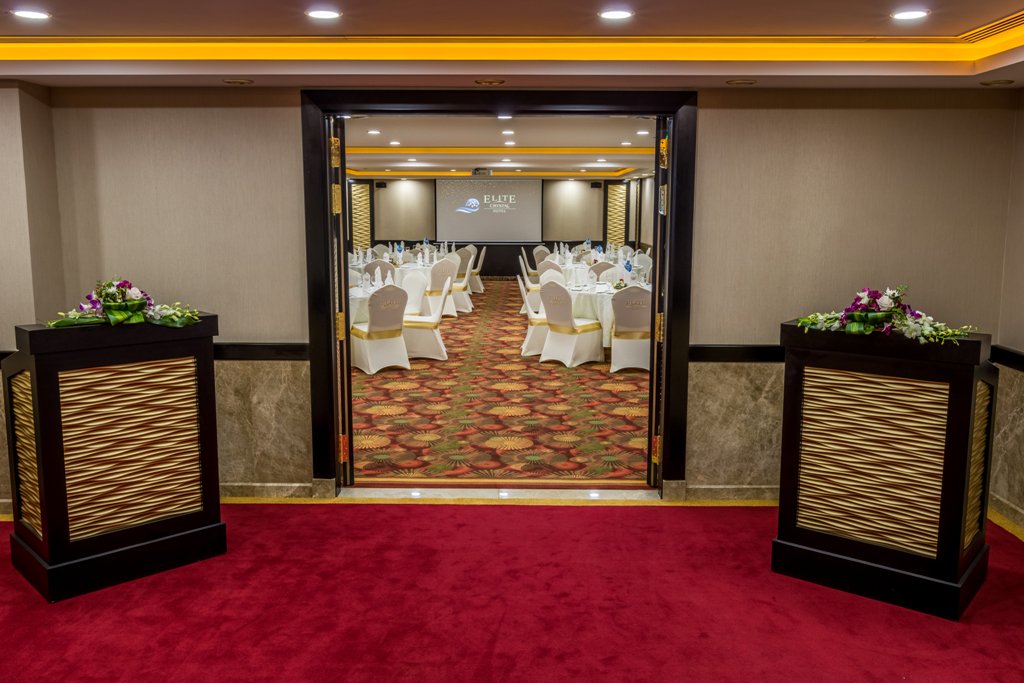 ECrystalHotel's tweet photo. Our doors are always open for your special day. #WithYouInMind https://t.co/s2HaGF3DuK