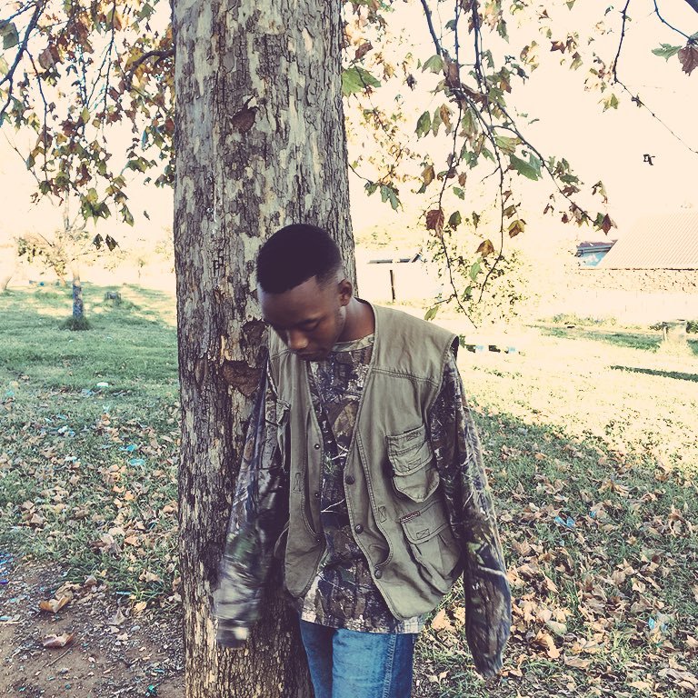 Vesh_Trippy's tweet photo. #NewProfilePic https://t.co/JQrTvjNhyq