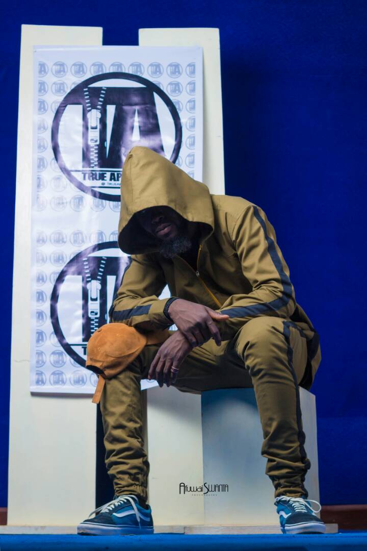 apparel_true's tweet photo. Complete hoodie and sweat pants by TRUE APPAREL...
"Your comfort our religion"
Dm to place your orders and inquiries...
Nationwide delivery applies...
#staytrue #weartrue #feeltrue #looktrue #livetrue https://t.co/YgpIyrLDSs