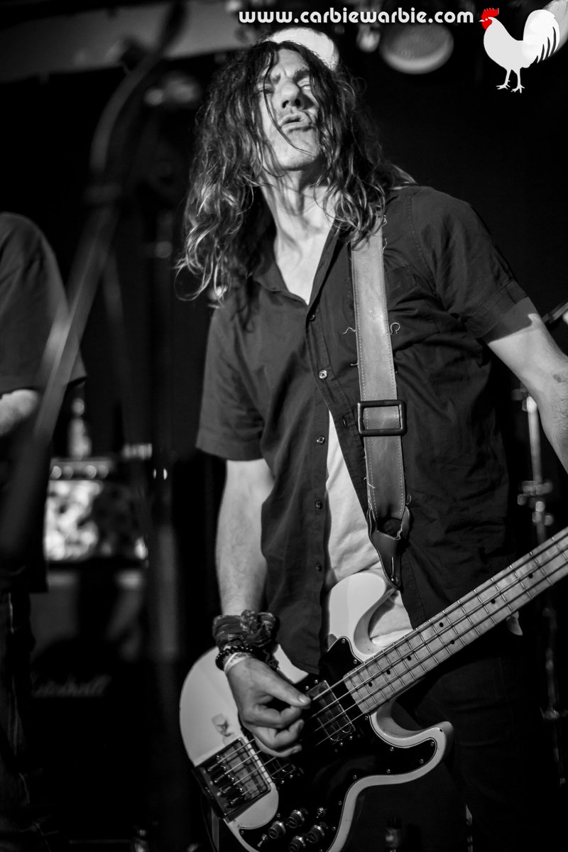 CarbieWarbie's tweet image. It is very sad to hear of the sudden passing of Andy McQueen, bassist of #TheExplodingWhiteMice and #TheProTools. Here some photographs of the great man from A Day By The Green early this year and also River Rocks Rehab last year.