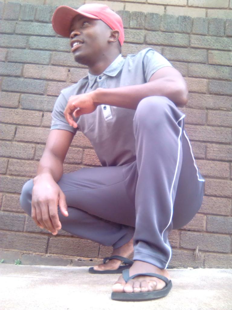 aneco_m's tweet image. ♡♥😇YouGonnaDieWantingToKnowWhatKeepsMeSmiling #Wassssup