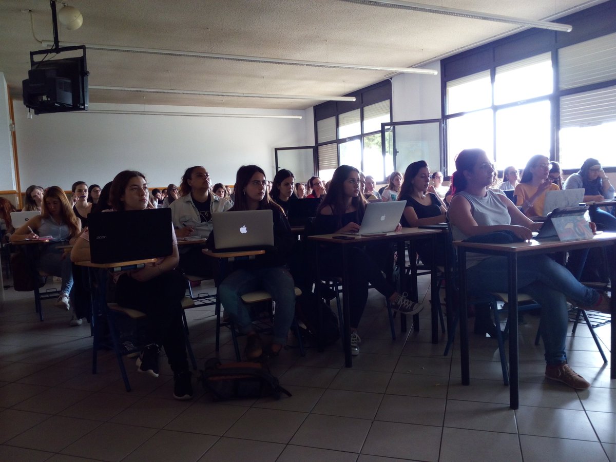 A_EGEA's tweet photo. Última sessió del Cicle de conferències #PedInter, Mercedes Barrachina ens introdueix a «L'educació a Burkina Fasso» @EnricPrats @EducacioUB https://t.co/kbGxKAbmXq
