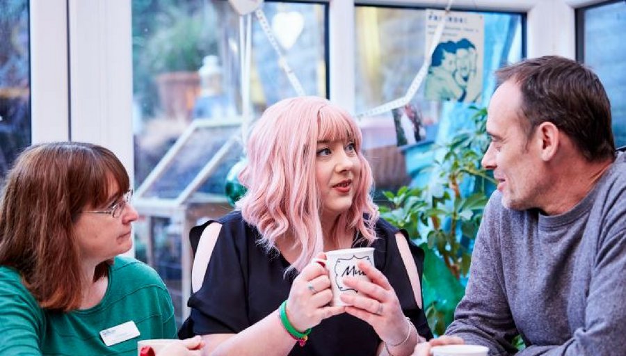 macmillancancer's tweet image. 'Two years on, I'm still here, still alive, grateful for each new day, and humbled by the support people have shown me' - this #BladderCancerAwarenessMonth, read Anita's blog post and find out more about her signs and symptoms: community.macmillan.org.uk/blogs/b/commun…