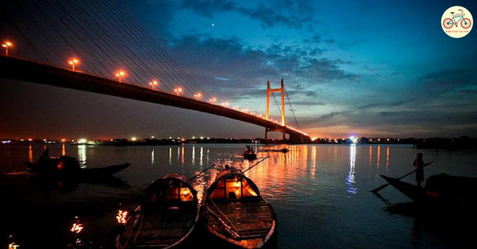 LetUsGo12's tweet photo. "Prinsep Ghat Heritage Walk : The Story Of Hooghly". We will brief you about Prinsep Ghat & it's history. Along with this our guide will also brief you about The River Hooghly/Bhagirathi | Date : 9th June | Details : https://t.co/Ako4nauTj6 #LetUsGoKolkata #KnowUrCity #Kolkata https://t.co/1Zm93URZwI
