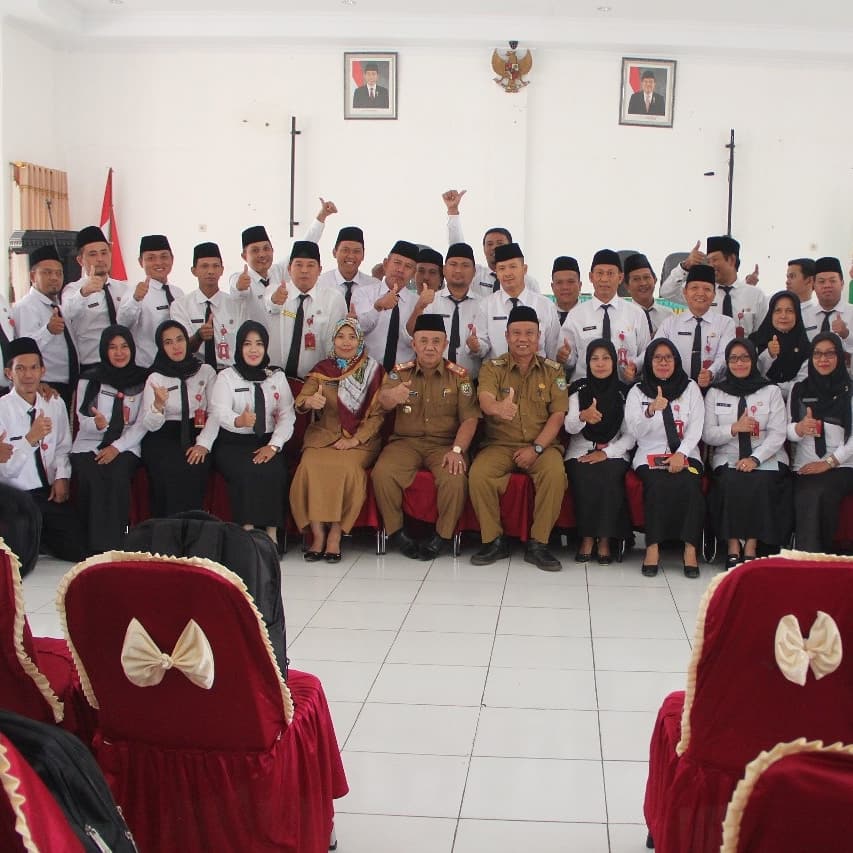 mediacenterBKL's tweet photo. Sekda Provinsi Bengkulu Nopian Andusti hadir dan menyampaikan materi tentang Issu Strategis Perencanaan Dalam Pembangunan Provinsi Bengkulu di Ruang Kelas Diklat PIM IV BPSDM, 28/05. https://t.co/2gzS7OEvqB