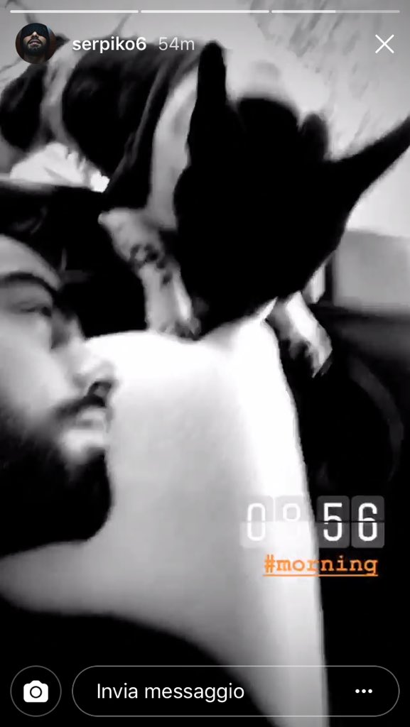 Giadixxxx's tweet photo. E anche oggi vorrei essere Kimera... 🖤
#clario #vitadistenti https://t.co/97crsUVDeE