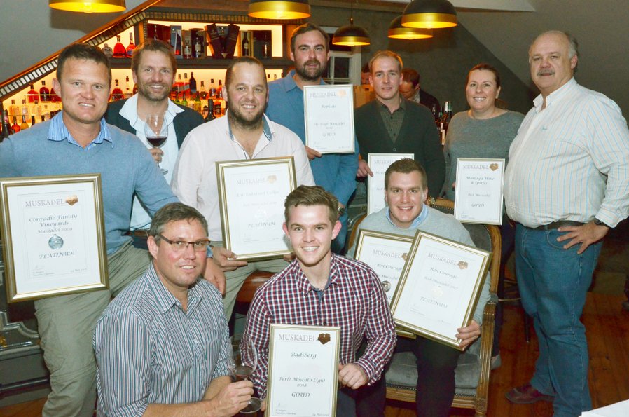 #SA's top #Muskadel wines awarded - congrats to the platinum &amp; gold winners of the #MuskadelSAAwards 2018 | bizcom.to/1/3sza via <a href="/Biz_Agriculture/">Bizcom Agriculture</a> #SAwine