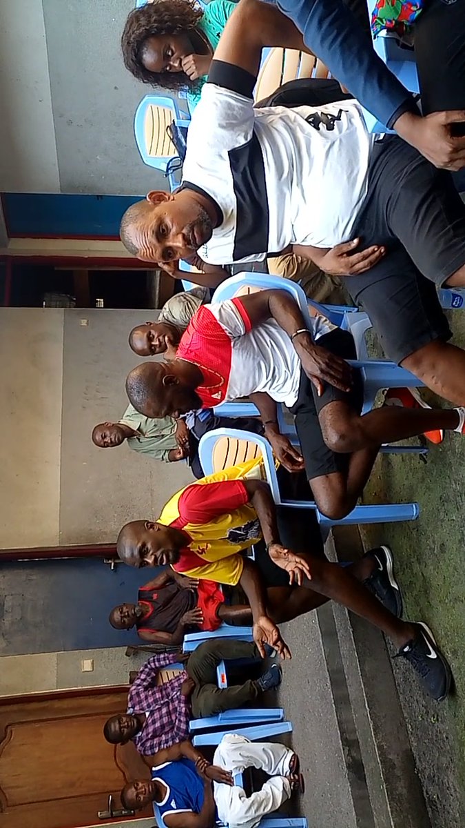 fecobaf's tweet photo. Moral bien remonté, les athlètes du basket-ball sur fauteuil roulant s'entretiennent avec la Fédération de tutelle. #RDC @CICR_fr https://t.co/WrA9kIqU9I