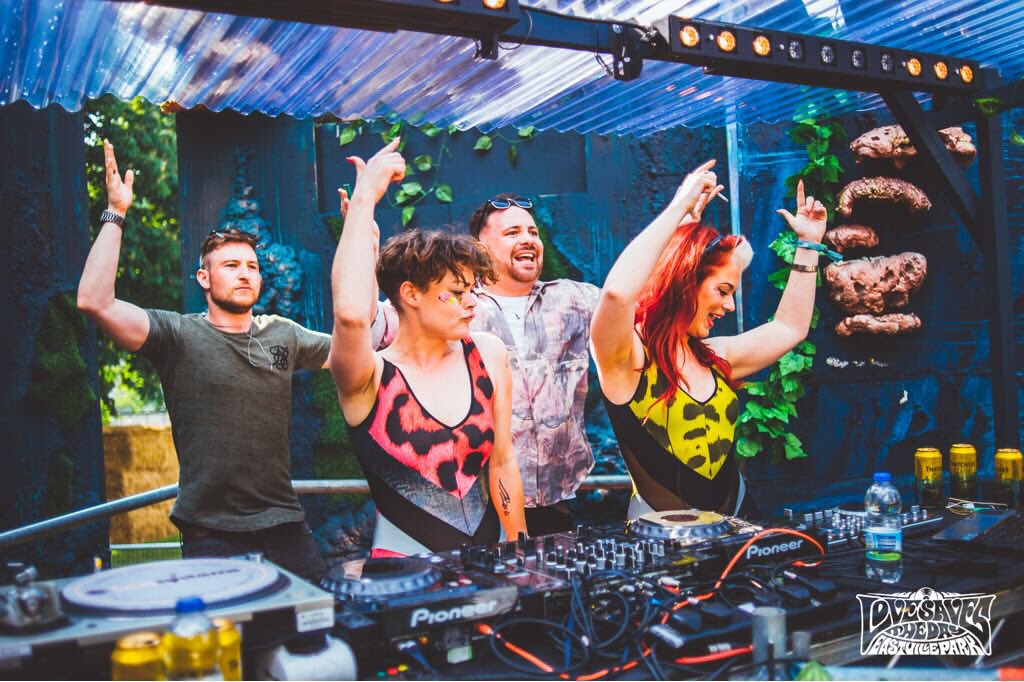 Duchess DJs (@duchessdjs) on Twitter photo Well that was fun <a href="/LSTDBristol/">Love Saves The Day</a>! Thanks for having us <a href="/shambarber/">Shambarber</a> and thanks for the amazing shot <a href="/ShotAwayDotCom/">ShotAway</a>! Well that was fun <a href="/LSTDBristol/">Love Saves The Day</a>! Thanks for having us <a href="/shambarber/">Shambarber</a> and thanks for the amazing shot <a href="/ShotAwayDotCom/">ShotAway</a>!