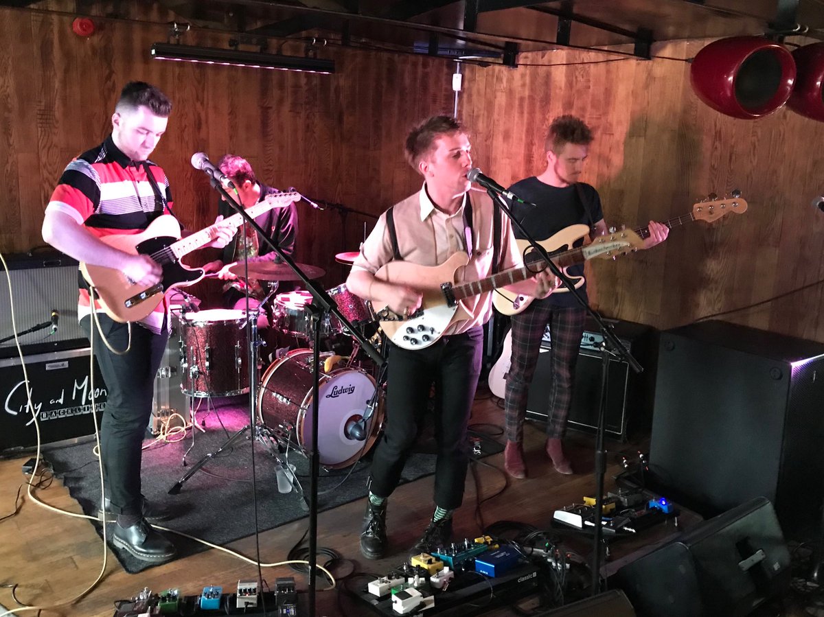 Great to see <a href="/FossetteUK/">Fossette</a> again at <a href="/d2dbristol/">Dot To Dot Bristol</a> 🎶🎶