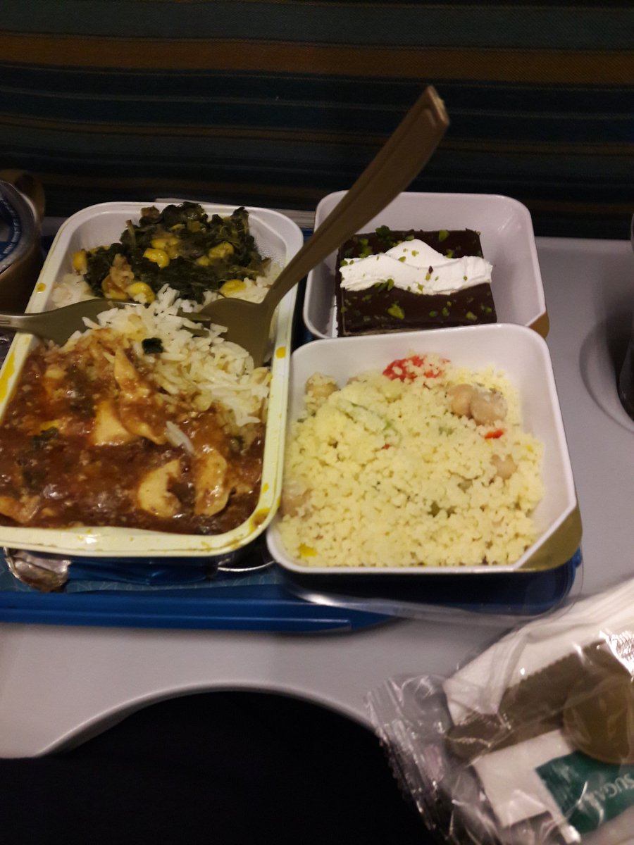 Bikram__4u's tweet photo. आउनुस पिलेन को भात तिउन खाइ दिम्
#OmanAir
#KTMMCT
#24FEB2018 https://t.co/mUwxsXiuCd