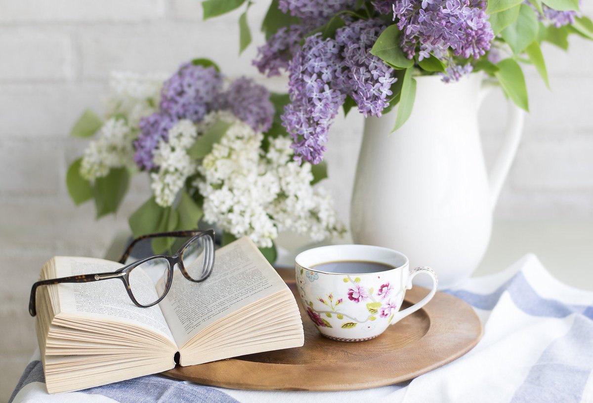 Loving the long weekend! #BankHolidayMonday is designed for chilling out! That’s exactly what I intend to do!