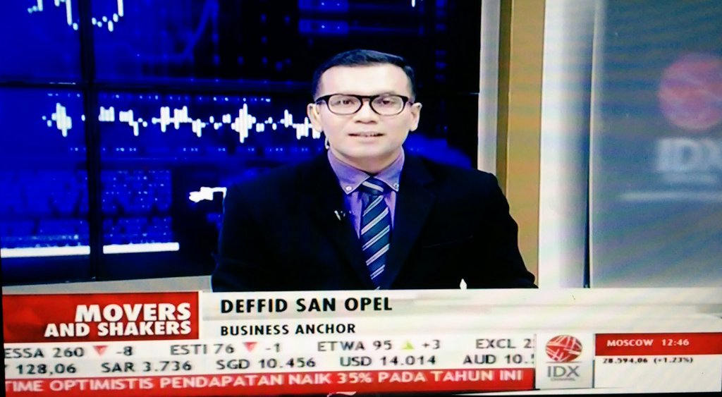 Ayoo yg mau tanya2 seputar investasi saham langsung aja telp <a href="/idx_channel/">IDX CHANNEL</a> 0215153170!!! Deffid San Opel lagi on air bersama <a href="/kiswoyoadijoe/">kiswoyo adi joe</a> !!!