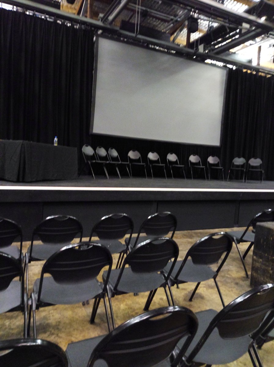 Just did a 3 minute live pitch at the big fish comp in Cairns #YSComp #AdvanceQld #ptchv