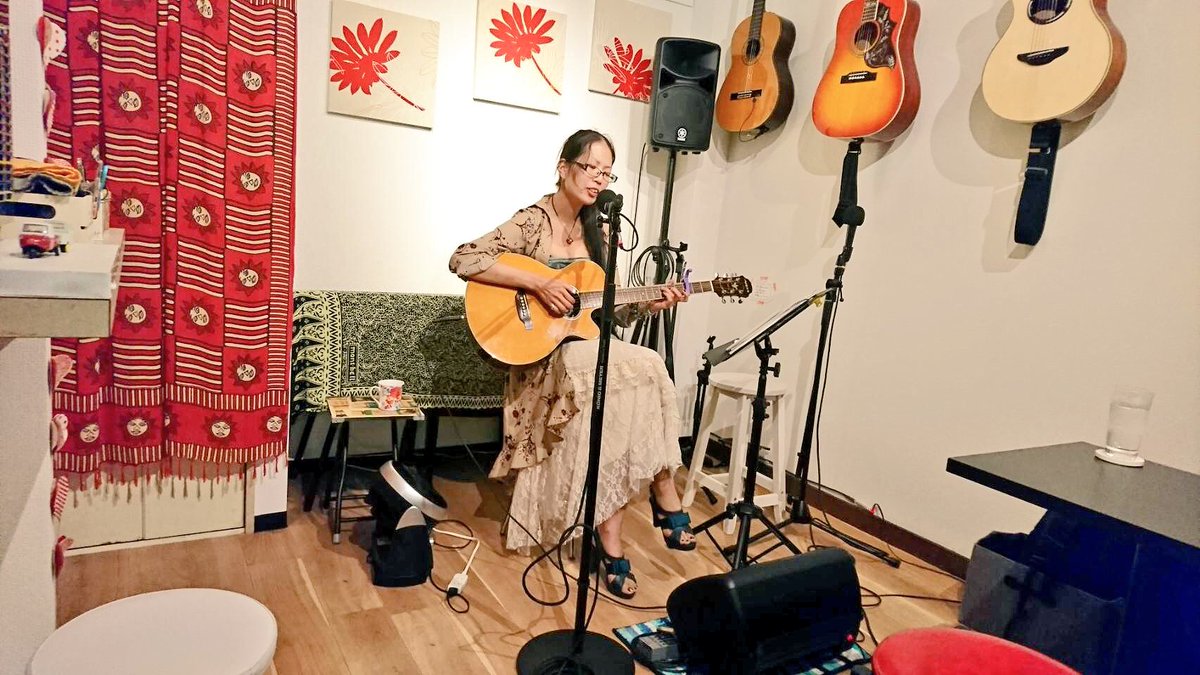 ハルキゲニア 2 11 ロージーneo この日のセトリ 逆光線 森田童子 蛹化の女 戸川純 ゼンマイ仕掛けのカブト虫 井上陽水 かもめ 浅川マキ わたし生きていけます Original 歌ってたら 歌詞が自分の状況とかにリンクして思えてきて