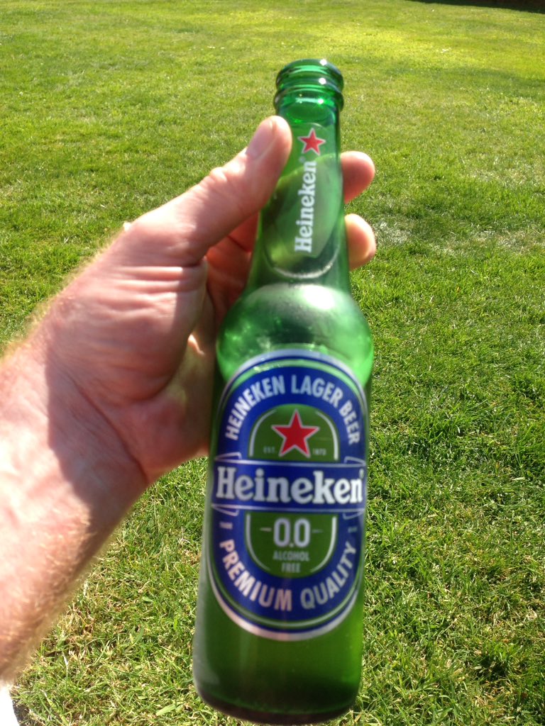 gingerconcept1's tweet photo. Slaving in the chromosphere of the barbecue, handed a beer. Turns out to be alcohol free!!!Wife has blinded study going on me.#checklabels https://t.co/8QJZQhHYaG