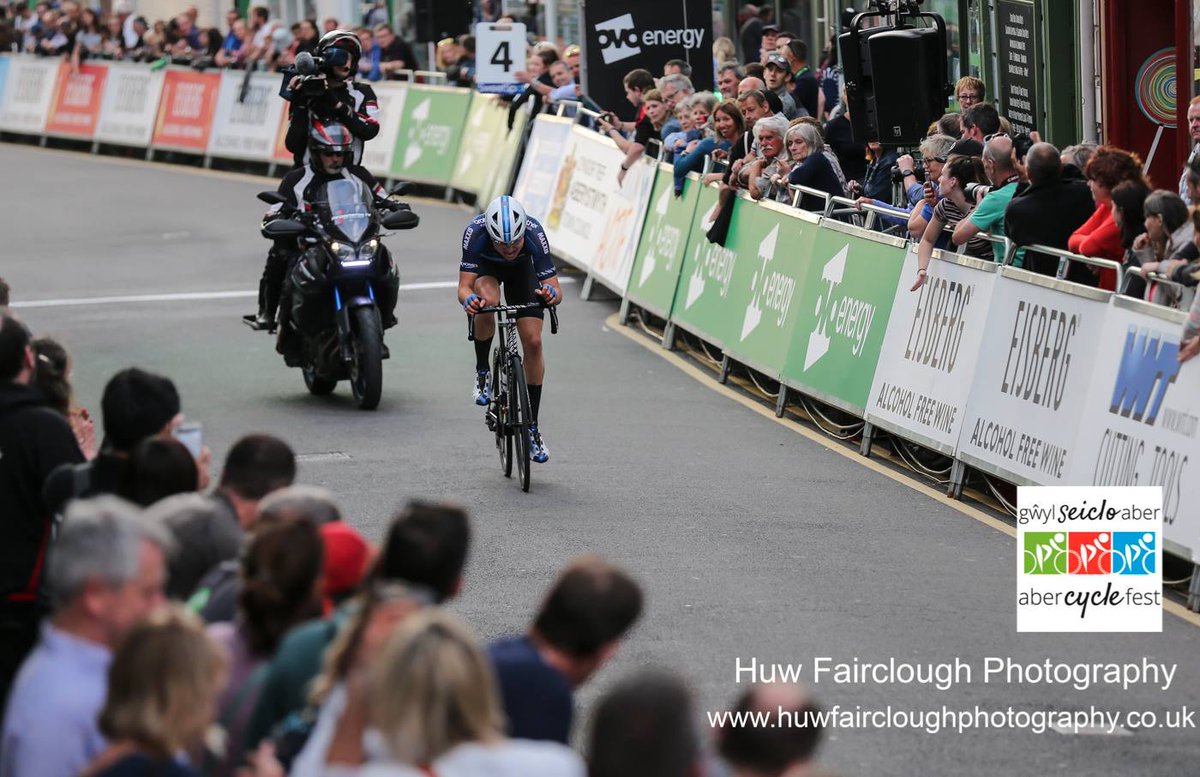 TourSeriesAber tweet media