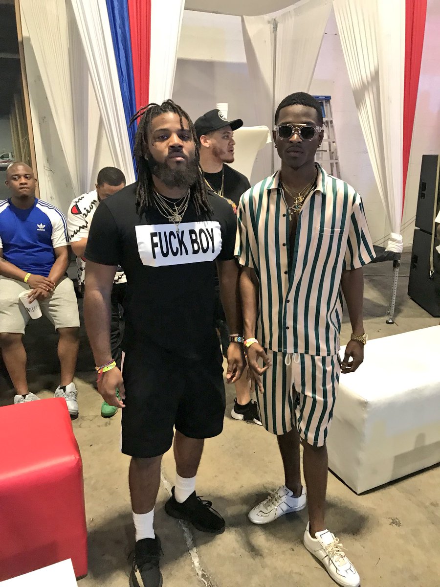 TooLive_GTP's tweet image. Spending Money Is Fun You Should Try It #2kpoolparty 🤑